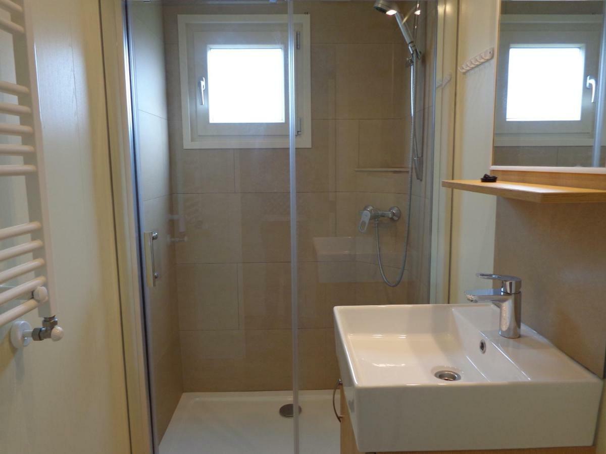 Lodge 4 Personen Camping De Molenhof Reutum المظهر الخارجي الصورة